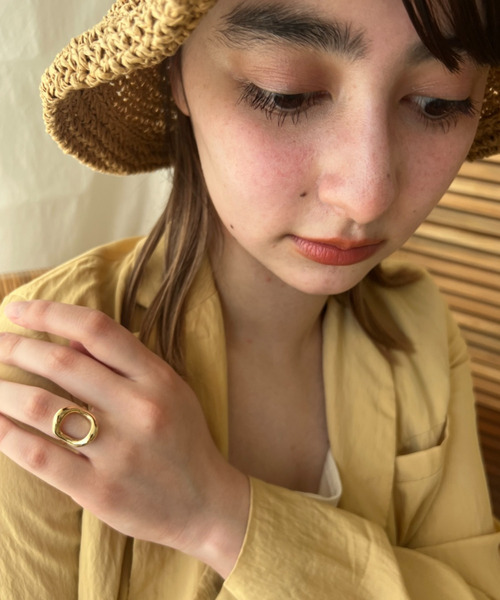 ciite'(シーテ)の「ニュアンス抜け感リング(リング・レディース・シルバー/ゴールド・FREE)」の4枚目の写真