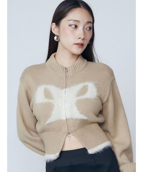 EMODA（エモダ）の「ミックスシャギーロゴジップトップ（ニット/セーター・レディース・ブルー/グレー/ブラック/ベージュ・FREE）」の11枚目の写真