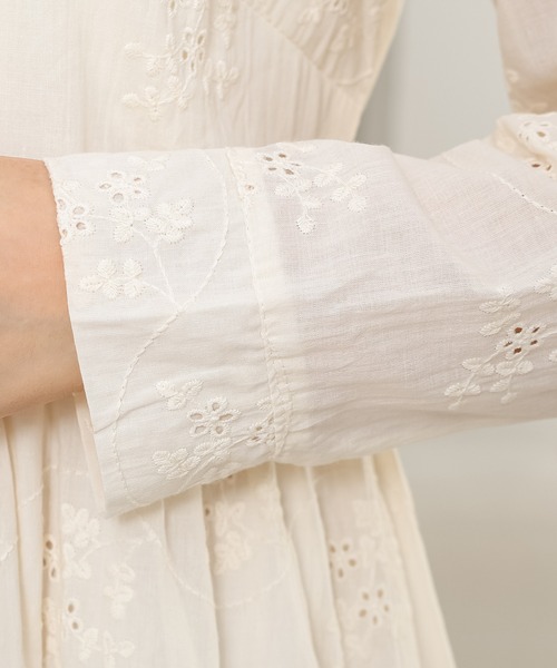 Lace Ladies(レースレディース)の「フリル プチハイネック カットレース フレア ワンピース(ワンピース・レディース・アイボリー・S/M/XL)」の15枚目の写真