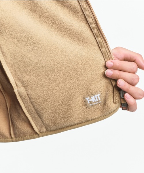 AIGLE(エーグル)の「ジップアップ マイクロフリースジャケット T-KIT(カーディガン/ボレロ・レディース・グリーン/ダークネイビー/ブラック/モスグリーン/ホワイト/ベージュ/セージグリーン・35/38/36/40/34)」の8枚目の写真