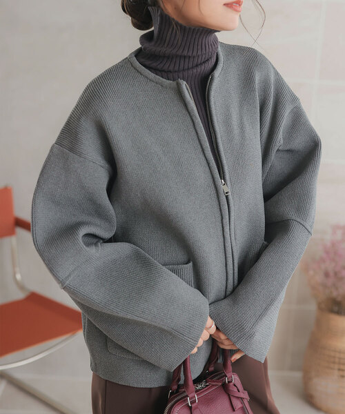 KOBE LETTUCE(コウベレタス)の「ランタンスリーブニットジャケット(ノーカラージャケット・レディース・ホワイト×ブラック/ブラック/アイボリー/グレー・M)」の4枚目の写真