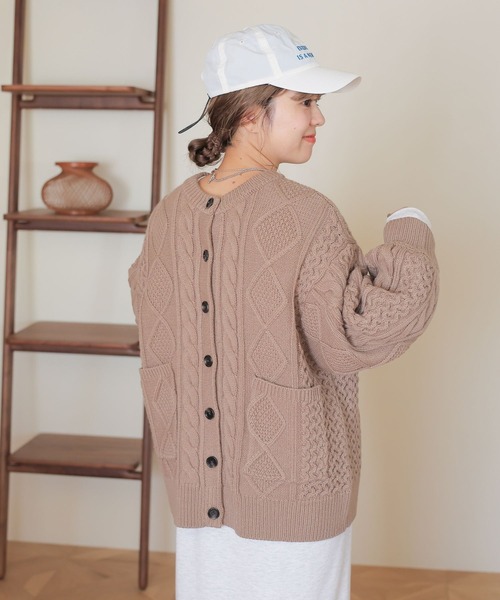 studio CLIP（スタディオクリップ）の「【my fit CLIP/saito企画】着丈選べるケーブルカーディガン（カーディガン/ボレロ・レディース・ライトグレー/ブラック/アイボリー・MEDIUM/LARGE）」の15枚目の写真