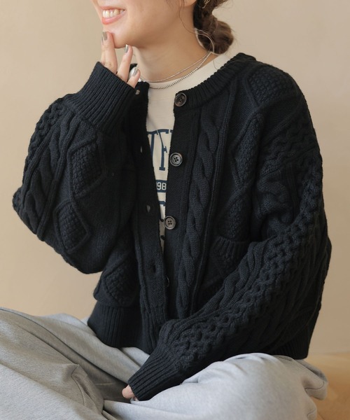 studio CLIP（スタディオクリップ）の「【my fit CLIP/saito企画】着丈選べるケーブルカーディガン（カーディガン/ボレロ・レディース・ライトグレー/ブラック/アイボリー・MEDIUM/LARGE）」の18枚目の写真