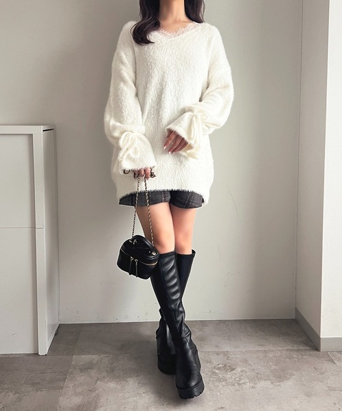 apres jour(アプレジュール)の「レースシャギーニットチュニック【ZOZOTOWN限定アイテム】(ニット/セーター・レディース・ブラック/ベビーピンク/ブルー/ホワイト・フリー/X-LARGE)」の9枚目の写真