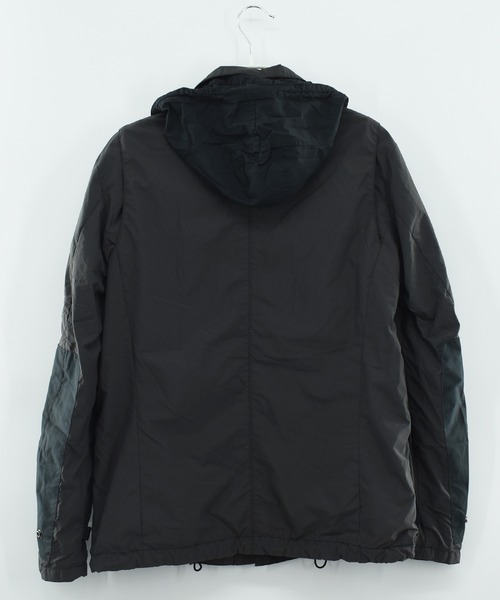 WOOLRICH(ウールリッチ)の「【ヴィンテージ古着】WOOLRICH ナイロンジャケット(ナイロンジャケット・メンズ・グレー・MEDIUM)」の5枚目の写真