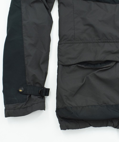 WOOLRICH(ウールリッチ)の「【ヴィンテージ古着】WOOLRICH ナイロンジャケット(ナイロンジャケット・メンズ・グレー・MEDIUM)」の7枚目の写真