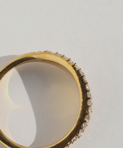 abaskdesign(アバスクデザイン)の「金属アレルギー対応 オーバルキュービックジルコニアリング(リング・レディース・ゴールド・16号/13号/11号)」の8枚目の写真