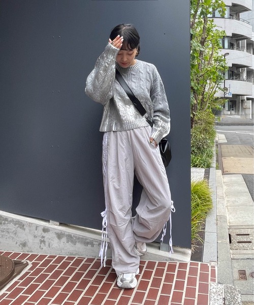 VICKY（ビッキー）の「サイドライントラックパンツ《洗濯機で洗える》（その他パンツ・レディース・パープル/ライトグレー・M）」の17枚目の写真