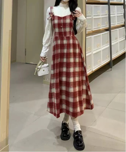 gossip!ロサンゼルス(ゴシップロサンゼルス)の「Y2K チェック柄スイッチングロングキャミワンピース(ワンピース・レディース・ワイン/ブラック・FREE)」の8枚目の写真