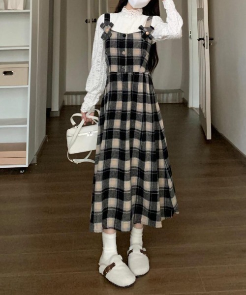gossip!ロサンゼルス(ゴシップロサンゼルス)の「Y2K チェック柄スイッチングロングキャミワンピース(ワンピース・レディース・ワイン/ブラック・FREE)」の15枚目の写真