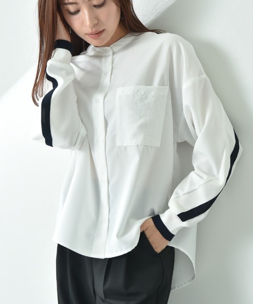 INTERPLANET（インタープラネット）の「麻調ＢＡＣＫヨークテープ切替シャツ（シャツ/ブラウス・レディース・ブラック/アイボリー/ブルー・FREE）」の2枚目の写真