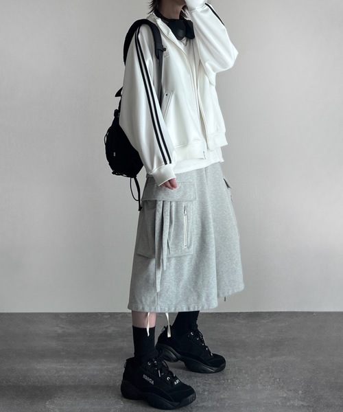 line sleeve track zip parker jacket / ラインスリーブトラックジップパーカージャケット(ブルゾン)|ADRER(アドラー)