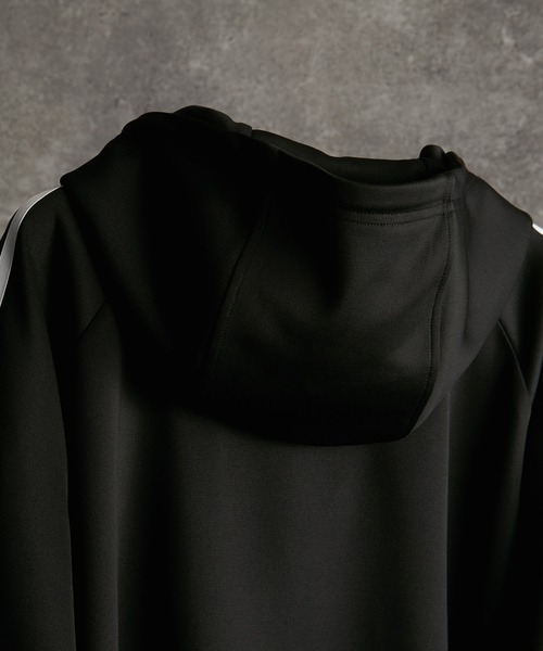 ADRER（アドラー）の「line sleeve track zip parker jacket