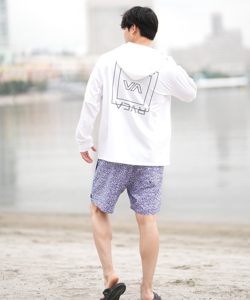 RVCA/ルーカ ラッシュガード 長袖 ジップアップパーカー バック