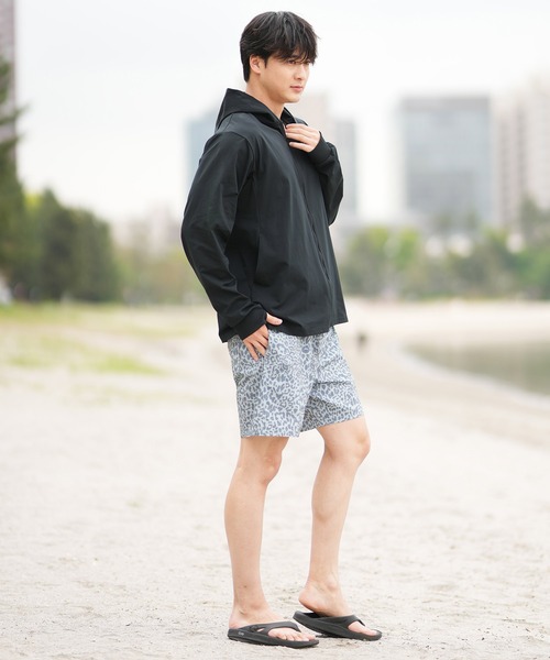 RVCA - RVCAルーカUS限定ロングスリーブハイネックラッシュガード M blue RVCAルーカUS限定ロングスリーブハイネックラッシュガード M