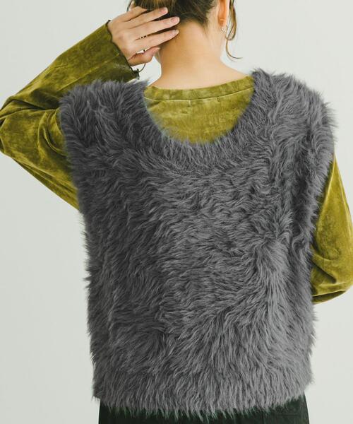 ITEMS URBANRESEARCH(アイテムズ アーバンリサーチ)の「シャギーショートニットベスト(ベスト・レディース・ブラウン/グレー/グレー系その他・FREE)」の8枚目の写真