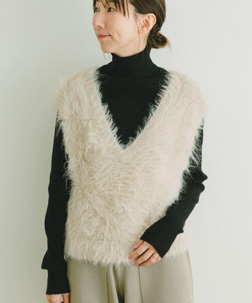 ITEMS URBANRESEARCH(アイテムズ アーバンリサーチ)の「シャギーショートニットベスト(ベスト・レディース・ブラウン/グレー/グレー系その他・FREE)」の22枚目の写真