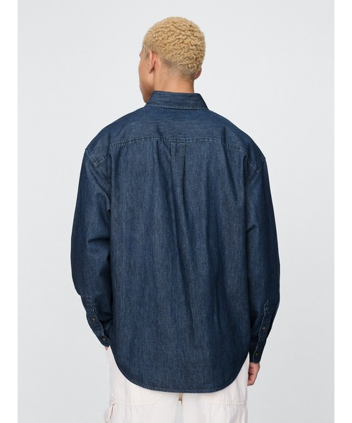 GAP（ギャップ）の「ブラナンベア デニム ビッグシャツ（シャツ/ブラウス・メンズ・インディゴブルー/ライトインディゴブルー・XL/XS/M/L/S）」の21枚目の写真