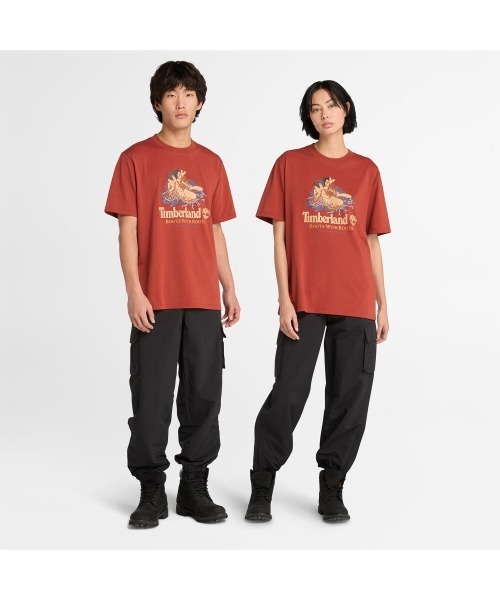 セール】オールジェンダー 半袖 フロント ブーツ グラフィック T