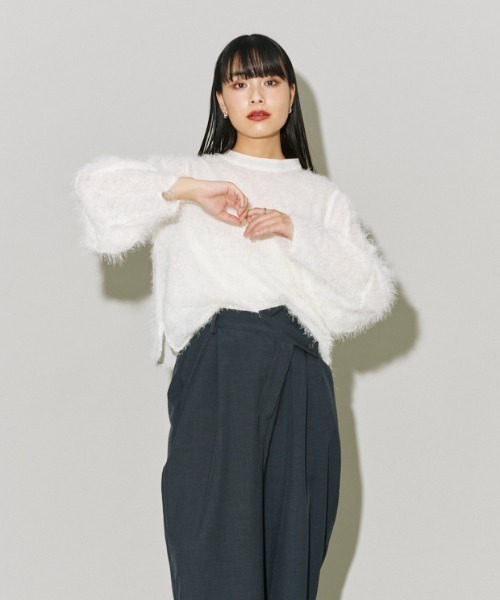 terrace(テラス)の「フェザートッププルオーバー(Tシャツ/カットソー・レディース・アイボリー/ブラック/オフホワイト/グレー・MEDIUM)」の2枚目の写真