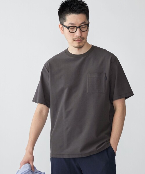 SHIPS(シップス)の「SHIPS:〈接触冷感/遮熱/吸水拡散/UVカット〉COVEROSS(R) フリーザー Tシャツ(Tシャツ/カットソー・メンズ・ライトブルー/ライトグレー/ネイビー/オフホワイト/カーキ/ダークグレー・SMALL/MEDIUM/LARGE/X-LARGE)」の4枚目の写真