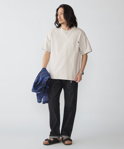 SHIPS(シップス)の「SHIPS:〈接触冷感/遮熱/吸水拡散/UVカット〉COVEROSS(R) フリーザー Tシャツ(Tシャツ/カットソー・メンズ・ライトブルー/ライトグレー/ネイビー/オフホワイト/カーキ/ダークグレー・SMALL/MEDIUM/LARGE/X-LARGE)」の8枚目の写真