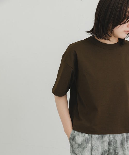 EKAL（エカル）の「『吸水速乾/UVカット』DRY OUT SHORT LENGTH T-SHIRTS（Tシャツ/カットソー・レディース・ブラウン系その他/アイボリー/ベージュ/チャコールグレー/ホワイト/ブラウン/パープル系その他・FREE）」の4枚目の写真