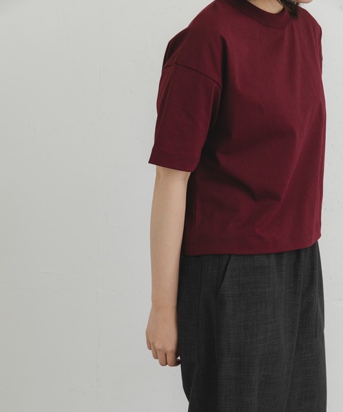 EKAL（エカル）の「『吸水速乾/UVカット』DRY OUT SHORT LENGTH T-SHIRTS（Tシャツ/カットソー・レディース・ブラウン系その他/アイボリー/ベージュ/チャコールグレー/ホワイト/ブラウン/パープル系その他・FREE）」の16枚目の写真