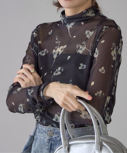 &. NOSTALGIA(アンドドットノスタルジア)の「【ZOZO限定】メッシュフラワーボトルネックロンT(Tシャツ/カットソー・レディース・アイボリー/ブラック・M)」の22枚目の写真