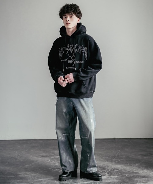 Rocky Monroe(ロッキーモンロー)の「オーバーサイズ ラインストーンロゴプリント ヴィンテージライク 裏起毛スウェットプルオーバーフード付きパーカー(パーカー・メンズ・ブラック・M/L/XL)」の7枚目の写真