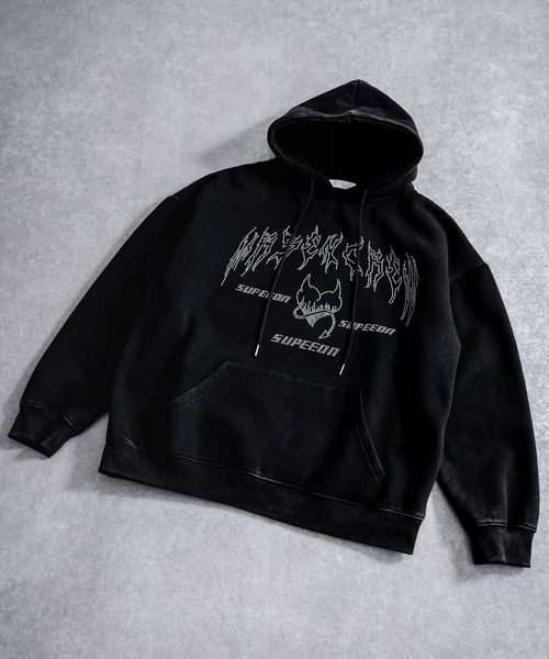 Rocky Monroe(ロッキーモンロー)の「オーバーサイズ ラインストーンロゴプリント ヴィンテージライク 裏起毛スウェットプルオーバーフード付きパーカー(パーカー・メンズ・ブラック・M/L/XL)」の10枚目の写真