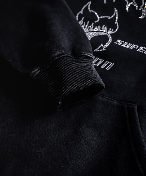 Rocky Monroe(ロッキーモンロー)の「オーバーサイズ ラインストーンロゴプリント ヴィンテージライク 裏起毛スウェットプルオーバーフード付きパーカー(パーカー・メンズ・ブラック・M/L/XL)」の12枚目の写真