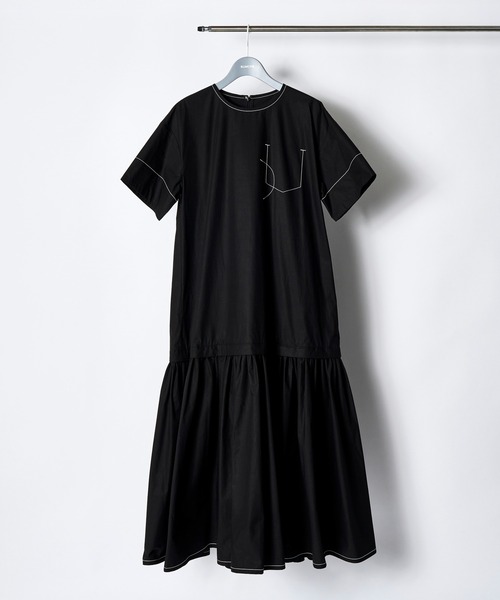 RUMCHE（ラムシェ）の「Stitch Typewriter Dress / ステッチタイプライタードレス（ワンピース・レディース・ホワイト/ネイビー/ブラック・FREE）」の3枚目の写真