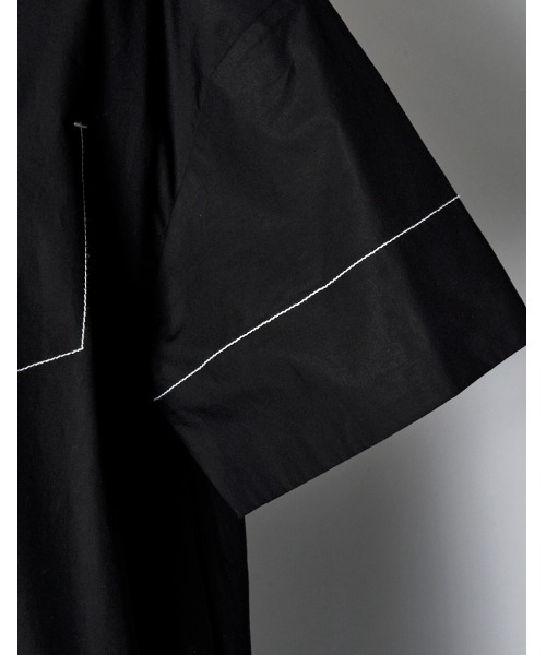 RUMCHE（ラムシェ）の「Stitch Typewriter Dress / ステッチタイプライタードレス（ワンピース・レディース・ホワイト/ネイビー/ブラック・FREE）」の17枚目の写真