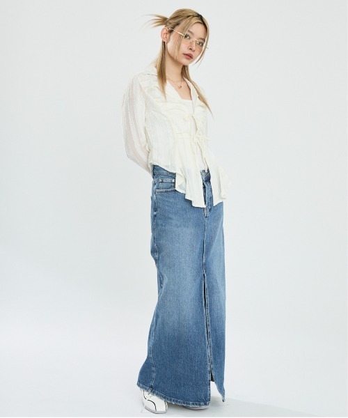Clum(クルム)の「フロントギャザーシアーシャツ(シャツ/ブラウス・レディース・ホワイト・MEDIUM/SMALL)」の8枚目の写真