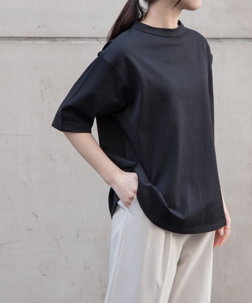 FORK&SPOON(フォークアンドスプーン)の「FORK&SPOON ボトルネック5分袖Tシャツ(Tシャツ/カットソー・レディース・ブラック/グリーン/ホワイト系その他/グレー系その他/ブラウン/オフホワイト・1)」の4枚目の写真