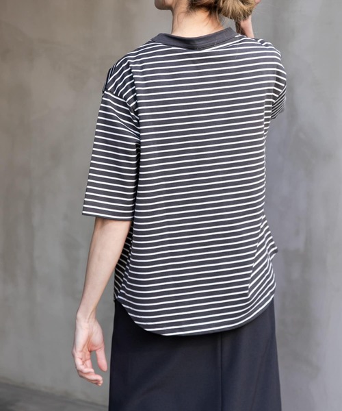 FORK&SPOON(フォークアンドスプーン)の「FORK&SPOON ボトルネック5分袖Tシャツ(Tシャツ/カットソー・レディース・ブラック/グリーン/ホワイト系その他/グレー系その他/ブラウン/オフホワイト・1)」の7枚目の写真