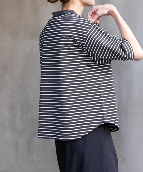 FORK&SPOON(フォークアンドスプーン)の「FORK&SPOON ボトルネック5分袖Tシャツ(Tシャツ/カットソー・レディース・ブラック/グリーン/ホワイト系その他/グレー系その他/ブラウン/オフホワイト・1)」の8枚目の写真