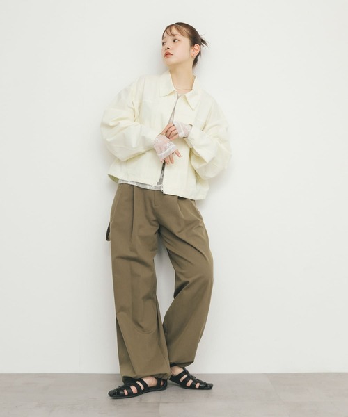 KBF（ケイビーエフ）の「ダッドZIPブルゾン（ブルゾン・レディース・アイボリー/ダークグレー・ONE）」の8枚目の写真