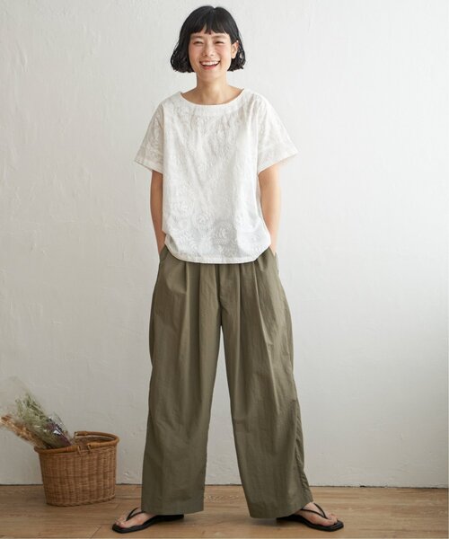 LBC（エルビーシー）の「ナイロンギャザーワイドパンツ（その他パンツ・レディース・グレー/エメラルド/ベージュ・M/L）」の15枚目の写真