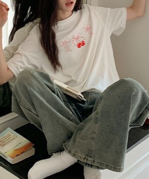 Lace Ladies(レースレディース)の「リボンプリント オーバーサイズ クルーネック 半袖 Tシャツ(Tシャツ/カットソー・レディース・グレー/ホワイト・M/XL)」の8枚目の写真