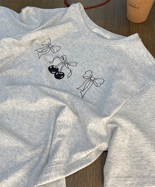 Lace Ladies(レースレディース)の「リボンプリント オーバーサイズ クルーネック 半袖 Tシャツ(Tシャツ/カットソー・レディース・グレー/ホワイト・M/XL)」の4枚目の写真