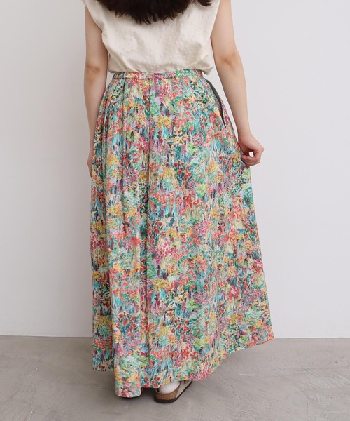l'atelier du savon（アトリエドサボン）の「●生い茂る野原のプリント スカート（スカート・レディース・ピンク/オレンジ・FREE）」の12枚目の写真