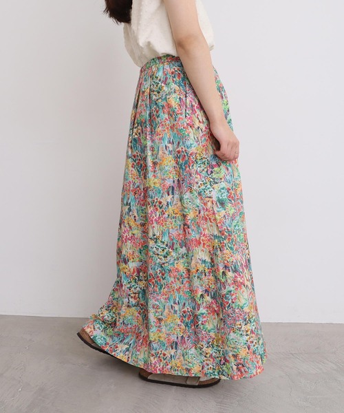 l'atelier du savon（アトリエドサボン）の「●生い茂る野原のプリント スカート（スカート・レディース・ピンク/オレンジ・FREE）」の14枚目の写真