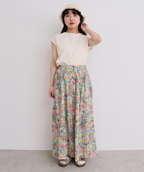 l'atelier du savon（アトリエドサボン）の「●生い茂る野原のプリント スカート（スカート・レディース・ピンク/オレンジ・FREE）」の4枚目の写真