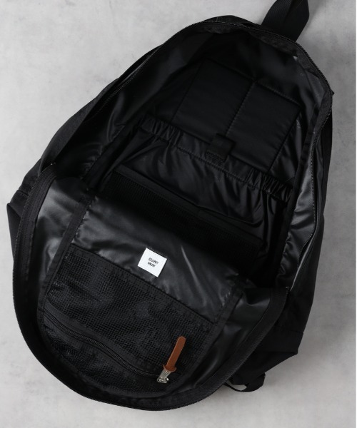 Right-on(ライトオン)の「Other(ソノタ)【レディース】「GREGORY」ファインデイ/バックパック/18L(バックパック/リュック・レディース・ブラック・ONE SIZE)」の2枚目の写真