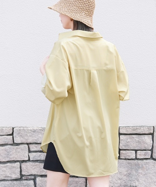 reca（レカ）の「無地/ストライプラッシュガードシャツ（ラッシュガード・レディース・ブラック/イエロー系その他/オフホワイト/ブルー/ネイビー系/イエロー/ブルー系その他・M）」の21枚目の写真