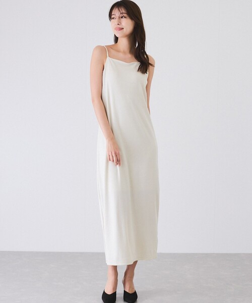 Jayro（ジャイロ）の「ラメカットソーカップ付きキャミワンピース（ワンピース・レディース・チャコールグレー/オフホワイト/ベージュ/ピンク・M）」の2枚目の写真