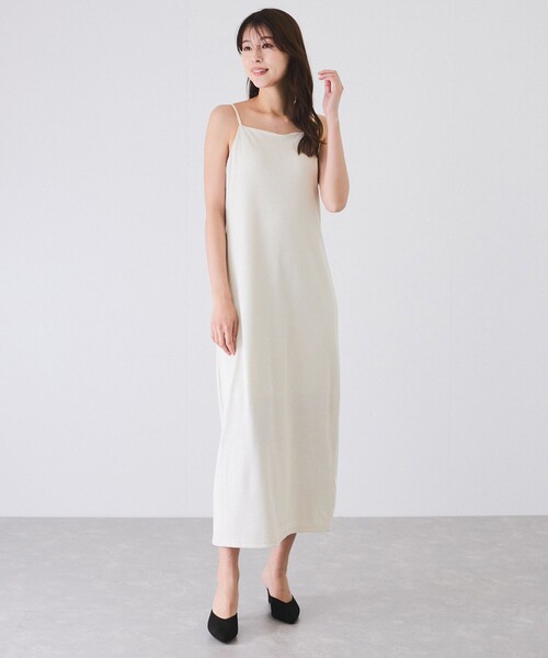 Jayro（ジャイロ）の「ラメカットソーカップ付きキャミワンピース（ワンピース・レディース・チャコールグレー/オフホワイト/ベージュ/ピンク・M）」の5枚目の写真