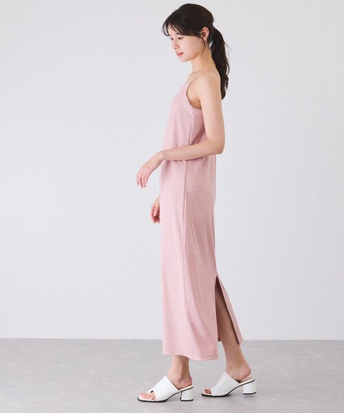 Jayro（ジャイロ）の「ラメカットソーカップ付きキャミワンピース（ワンピース・レディース・チャコールグレー/オフホワイト/ベージュ/ピンク・M）」の18枚目の写真